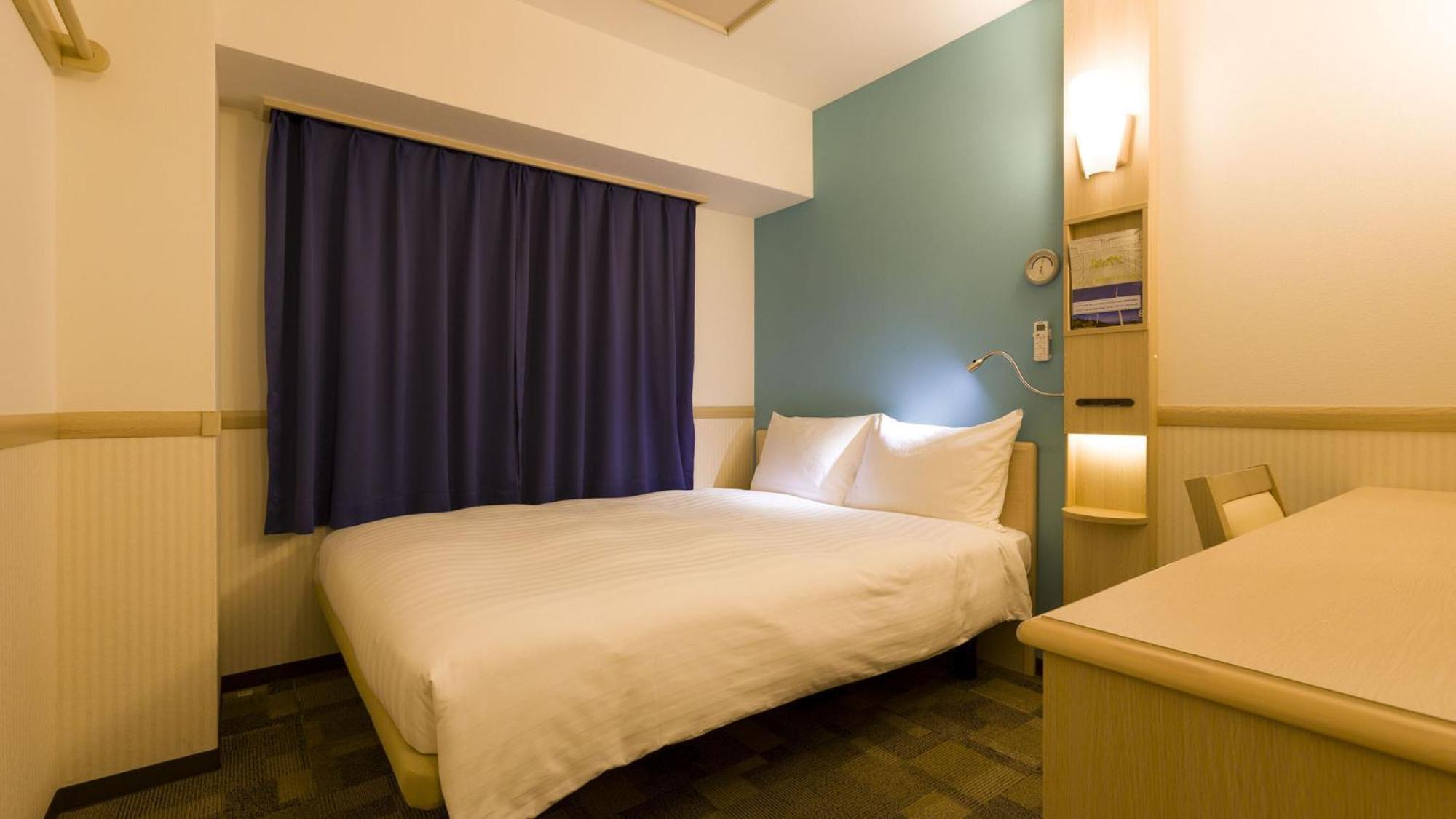 Toyoko Inn Shiki Eki Higashi Guchi Quarto foto